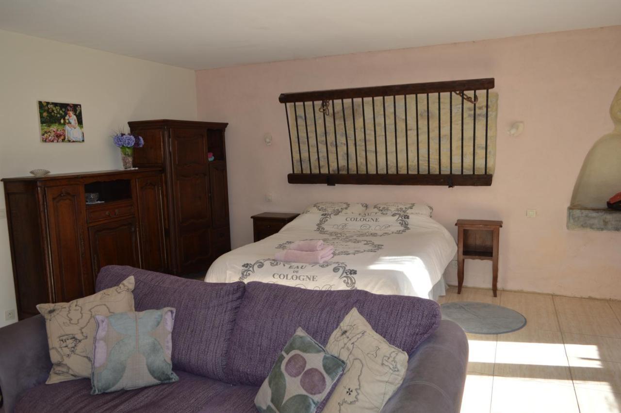 Le Studio Apartment Azille Luaran gambar